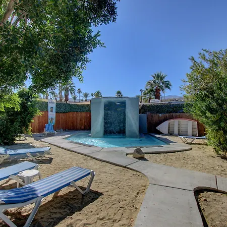 Ccbc Resort Hotel - A Gay Men'S Resort-3